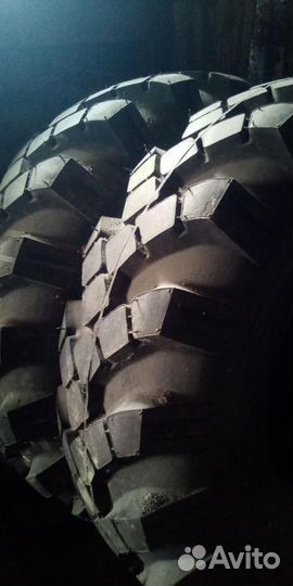 Резина 10,00х18 на газ 63\66