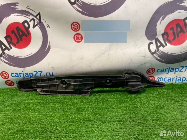 Защита крыла(1) передняя правая Toyota Camry