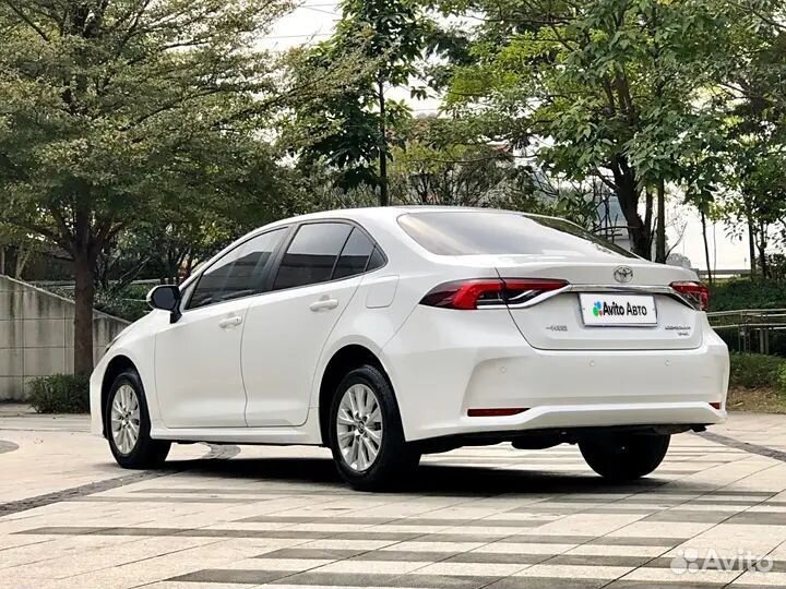 Toyota Corolla 1.2 CVT, 2021, 24 000 км