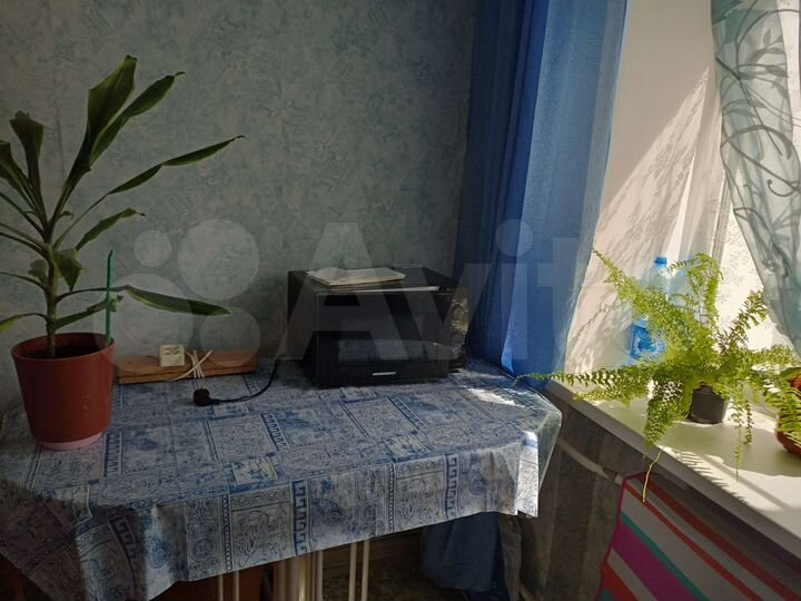 Комната 13 м² в 3-к., 2/5 эт.