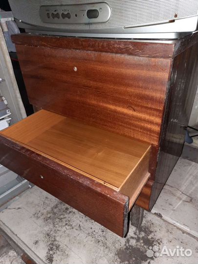 Тумба тумбочка времён СССР 2 ящик и одно отделение