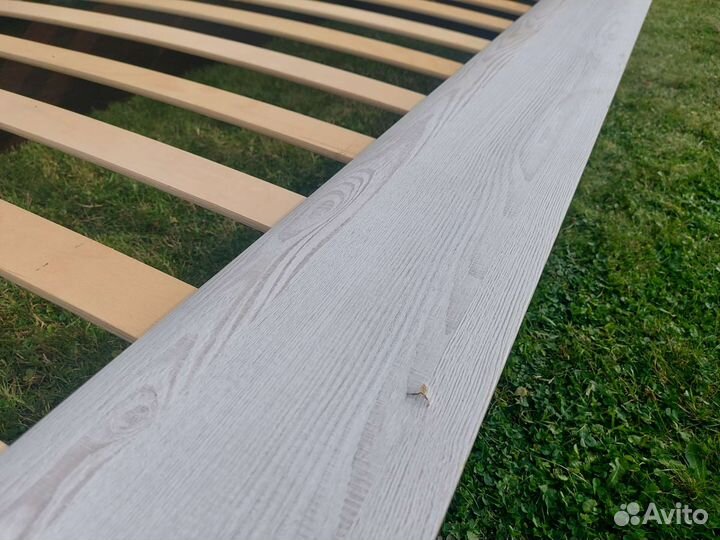 Кровать двуспальная с подъемным механизмом ш. 180