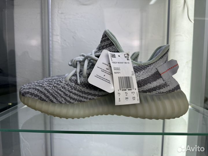 Кроссовки adidas yeezy