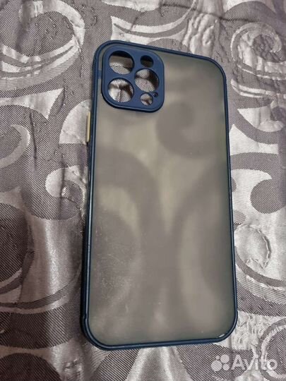 Чехол на iPhone 12 про