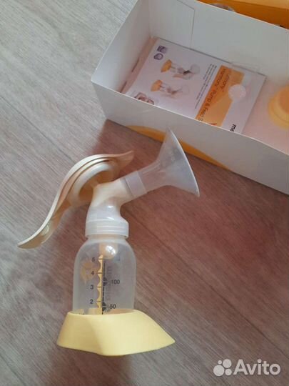 Молокоотсос medela ручной