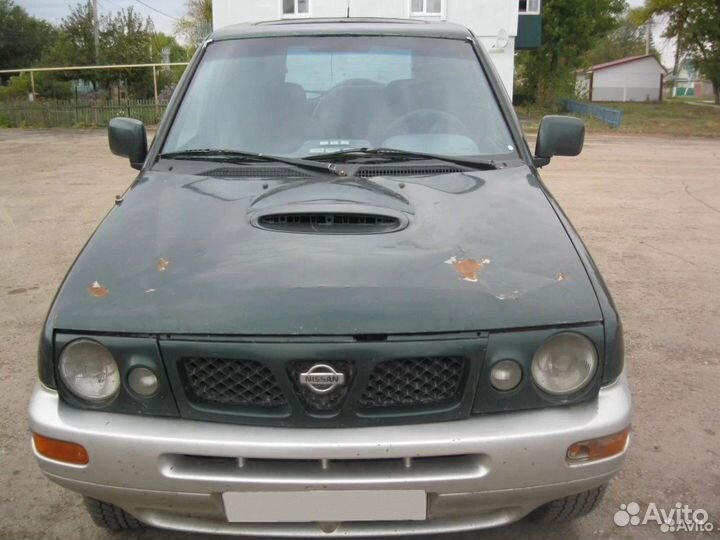 Nissan Terrano II 2.4 МТ, 1998, 290 000 км