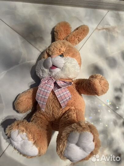 Новая игрушка Кролик