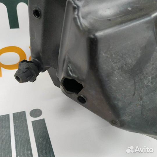 Корпус воздушного фильтра Audi A6 C8 4K 2019