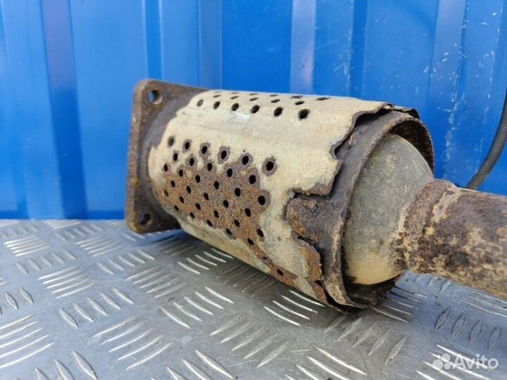 Приемная труба глушителя Peugeot 301 DD 1.6 NFP