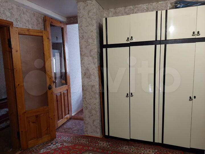 4-к. квартира, 100 м², 2/5 эт.
