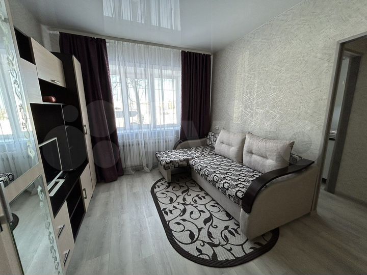 1-к. квартира, 30 м², 1/2 эт.