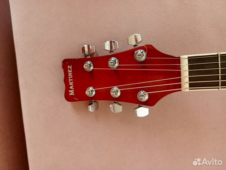 Акустическая гитара martinez