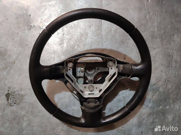 Руль Toyota Yaris P1 2003