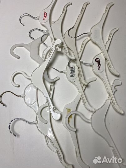 Вешалки детские пакетом