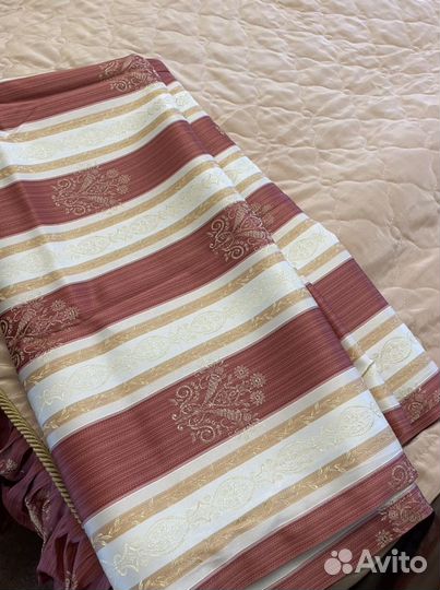 Покрывало и шторы