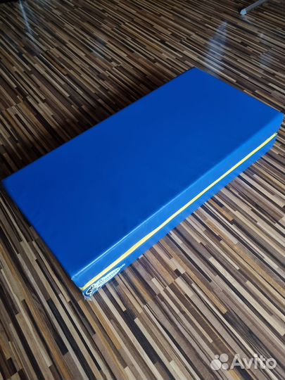 Мат гимнастический складной