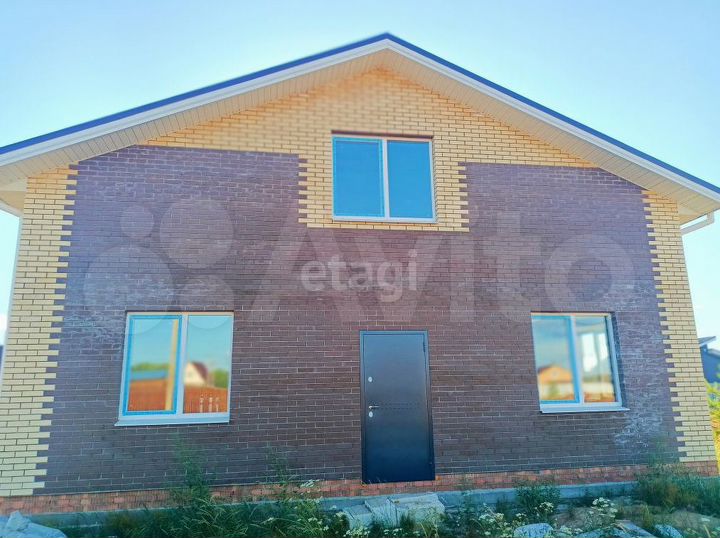 Коттедж 155 м² на участке 9 сот.