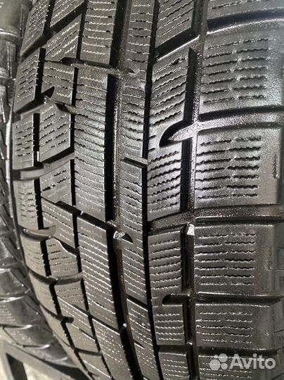 Yokohama Ice Guard IG50 215/60 R17