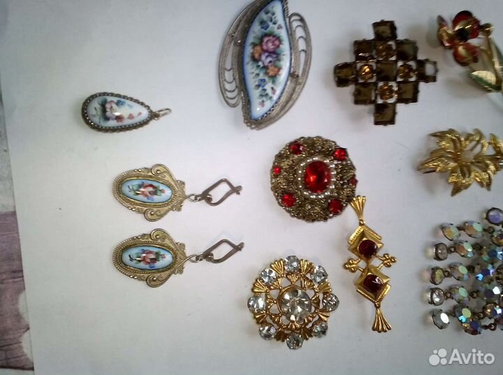 Винтажные броши с времён СССР