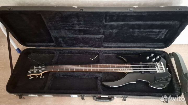 Бас-гитара Rockbass by Warwick Vampyre 5