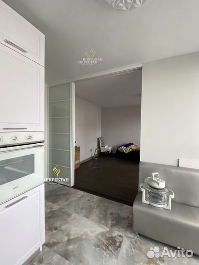 Дизайнерские раздвижные перегородки на заказ