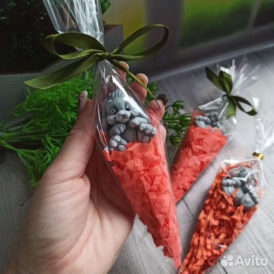Мыльный зайка в морковке