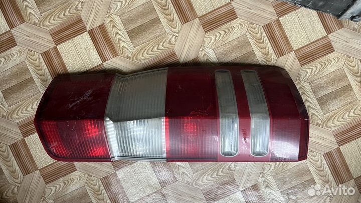 Фара на mercedes sprinter 906