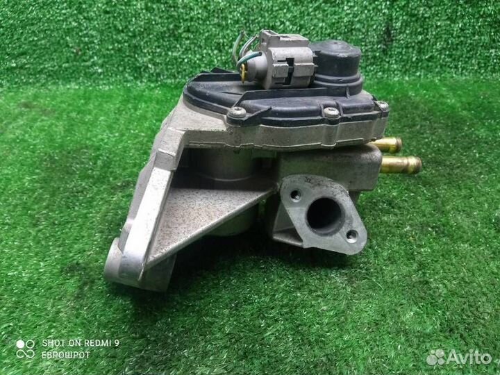 Клапан рециркуляции выхлопных газов Volkswagen Pa