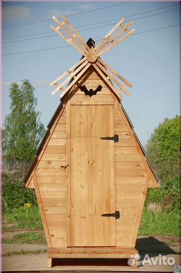 Дачный туалет деревянный BLU785