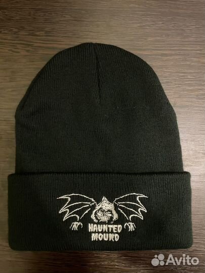 Шапка Haunted Mound