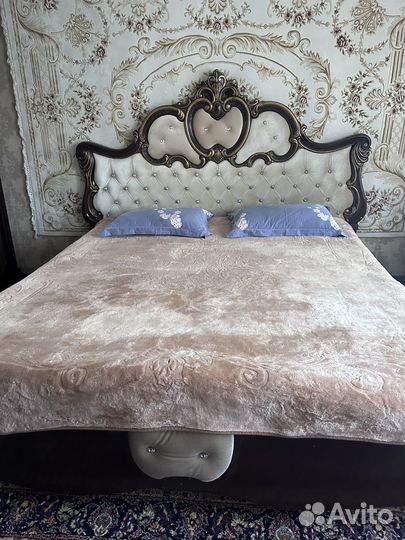 Спальный гарнитур бу