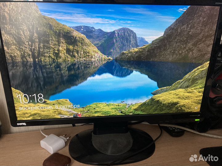 Монитор Benq G2220HD