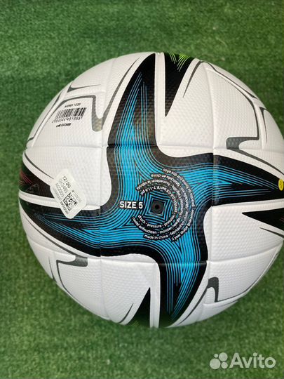 Футбольный мяч Adidas conext 21