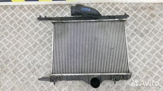 Радиатор интеркуллера mitsubishi carisma (97K18KC0