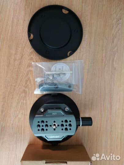 Вакуумная присоска для камеры