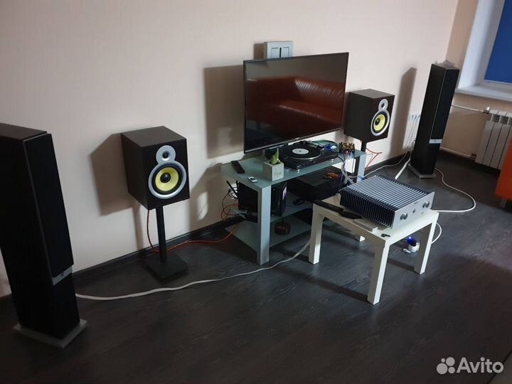 Стойки напольные для аккустики