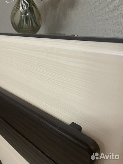 Комод и зеркало