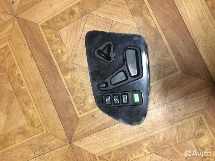 Блок управления Сиденьем Mercedes W210