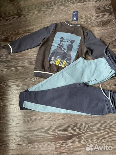 Костюм на мальчика 110 размера