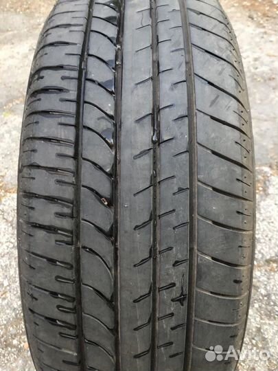 Bridgestone Dueler H/L 33 235/55 R20