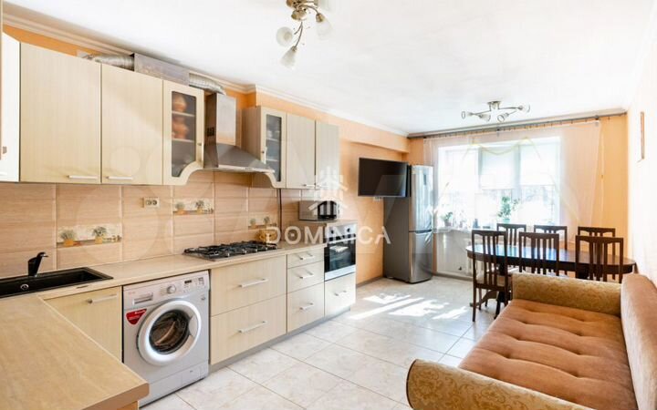 1-к. квартира, 57 м², 1/9 эт.