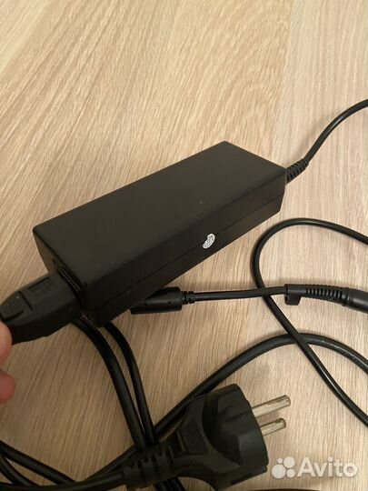 Блок питания для ноутбука HP PA-1900-18H2