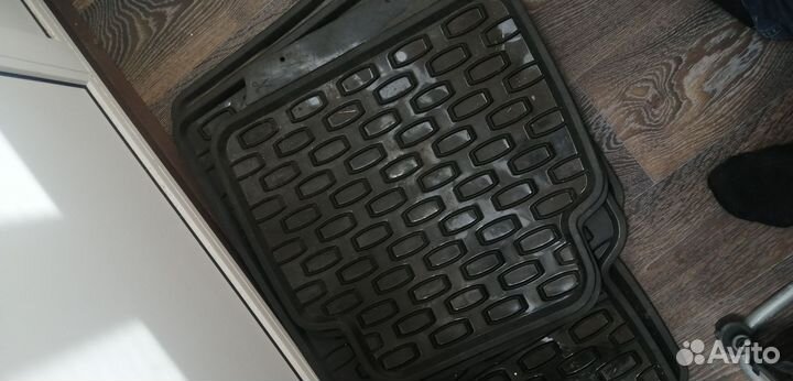 Коврики универсальные