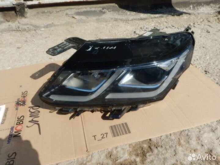 Фара левая Geely Coolray