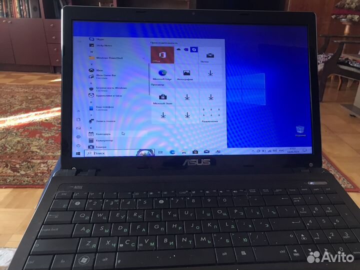 Нутбук Asus