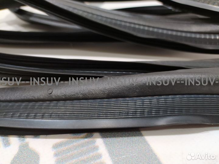 Уплотнитель двери задка Нива 21213