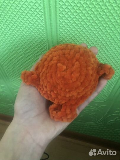 Вязанные 2 китёнка