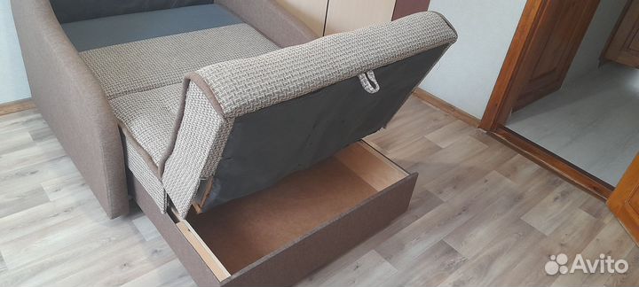 Продам диван бу