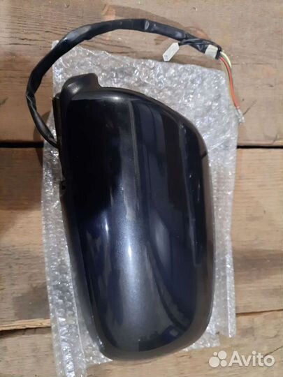 Зеркало правое на Toyota corolla e120, runx, allex