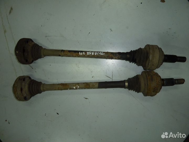 Привод задний 5.0 в сборе левый правый VW Touareg